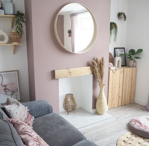 Blush And Grey Living Room, Pink And Grey Living Room, Blush Living Room, Blush Pink Living Room, Front Room Design, Pink Bedroom Walls, Family Room Layout, Grey Living Room, Living Room Decor Gray