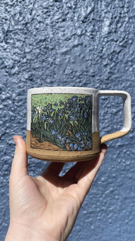 Pottery Mug Designs Painted, Ceramic Handmade Mug, Van Gogh Pottery, Glaze Designs Ceramics, Hand Made Mugs, Mugs Ceramic, Clay Mug Designs, Ceramic Art Mug, Ceramics Mugs