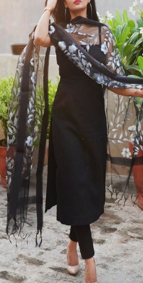 Different Ways to style a plain black kurthi – Site Title Shawl, Black Dress, Wattpad, India, Books, Floral, White, Black