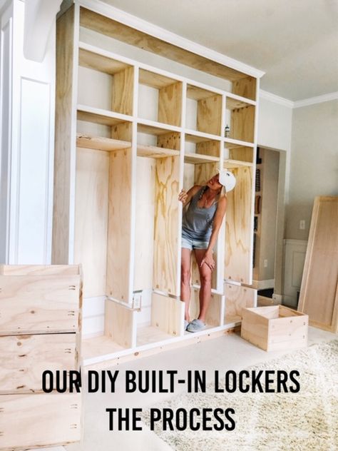 Garage Lockers, Diy Built In, Mudroom Remodel, Built In Lockers, Diy Locker, Mudroom Cabinets, Mud Room Entry, Mudroom Lockers, Mudroom Entryway