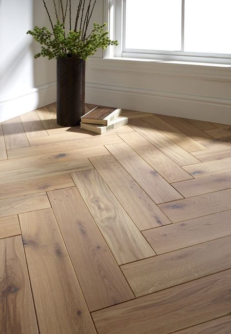 Blonde Flooring, Oak Parquet, Wood Floor Design, Oak Parquet Flooring, Herringbone Wood Floor, Herringbone Wood, 아파트 인테리어, Wooden Floor, Parquet Flooring