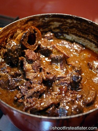 Boneless Beef Shank Recipe, Beef Shank Cross Cut Recipe, Beef Shank Recipe Instant Pot, Shank Recipes, Braised Beef Shanks, Beef Shank Recipe, Braised Beef Recipes, Beef Shanks, Lamb Shank Recipe