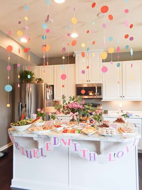 Colorful sprinkles baby shower party! See more party planning ideas at http://CatchMyParty.com! Sprinkle Baby Shower Girl, Sprinkles Birthday Party, Baby Boy Sprinkle, Sprinkled With Love, Idee Babyshower, Sprinkle Shower, Sprinkle Party, Ice Cream Birthday Party