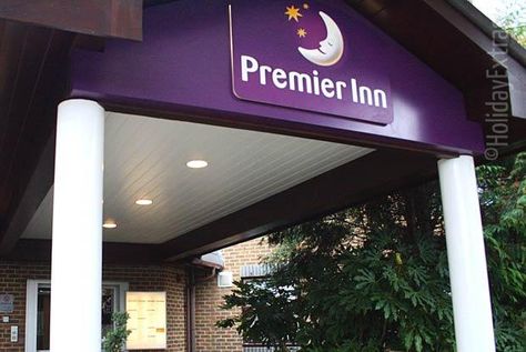 The welcoming entrance to the the Premier Inn A23 Airport Way Premier Inn, Gatwick Airport, Airport Hotel, 2023 Vision, Gatwick, Budget Hotel, Summer Vibes, Scotland, Milan