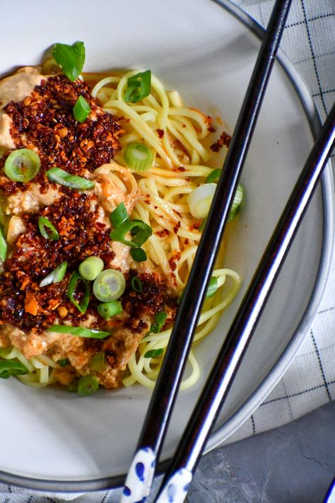 Vegetarian Dan Dan Noodles – The table of spice Vegetarian Dan Dan Noodles, Dan Dan Noodles Recipe Vegetarian, Vegetarian Noodle Recipes, Indonesian Noodles, Noodles Vegetarian, Vegetarian Chinese Recipes, Vegetarian Noodles, Tofu Noodles, Tofu Marinade