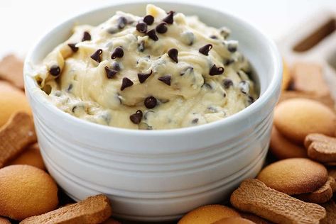 Chocolate Chip Cookie Dough Dip Recipe | Buns In My Oven Macncheese Recipe, Sweet Dips Recipes, Chocolate Chip Cookie Dough Dip, Cannoli Dip, Cookie Dough Dip, Cheesecake Dip, Sweet Dips, Dessert Dips, Cheap Ray Bans