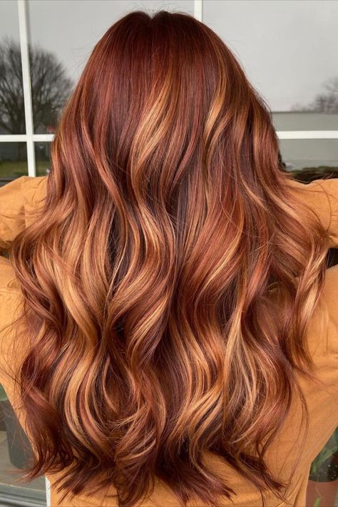 Ginger Balayage, Ginger Brown Hair, Bright Copper Hair, Dark Ginger Hair, Ginger Hair Dyed, Ginger Hair Color, Copper Hair Color, Hair Color Auburn, Hair Shades