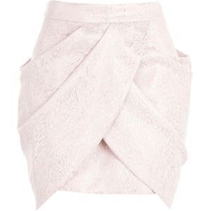 River Island Pink draped tulip mini skirt found on Polyvore(1) Diy Drapes, Drape Pattern, Pattern Draping, Skirt Inspiration, Skirt Tutorial, Make Your Own Clothes, Tulip Skirt, Sewing Skirts, Skirt Mini