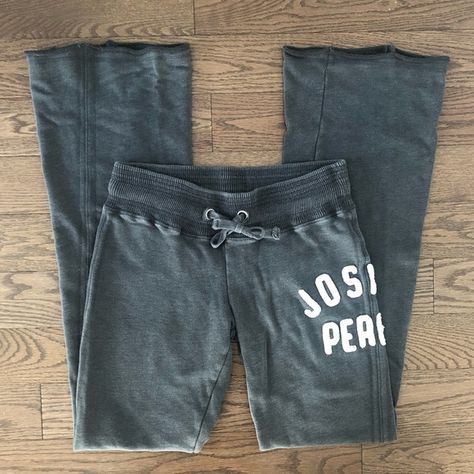 Y2K Joshua Perets Flare Sweatpants Dark Grey Dark Grey Sweatpants, Patch Letters, Flared Sweatpants, Y2k Sweatpants, Dark Grey Colour, Flare Sweatpants, Letters Logo, 2000s Clothes, Cute Pants