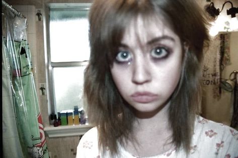 Weird Girl Aesthetic, Creepy Chan, Allison Harvard, Next Top Model, Trailer Park, Creepy Cute, Soft Grunge, Glam Rock, Runway Models