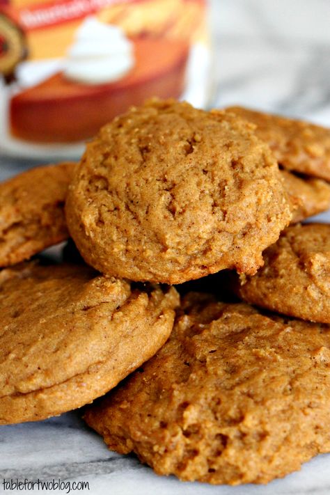 Pumpkin Peanut Butter Cookies Pumpkin Peanut Butter Cookies, Pumpkin Peanut Butter, Beverage Ideas, Peanut Butter Pumpkin, Table For Two, Fall Faves, Cinnamon Bread, Peanut Butter Recipes, Chocolate Cinnamon