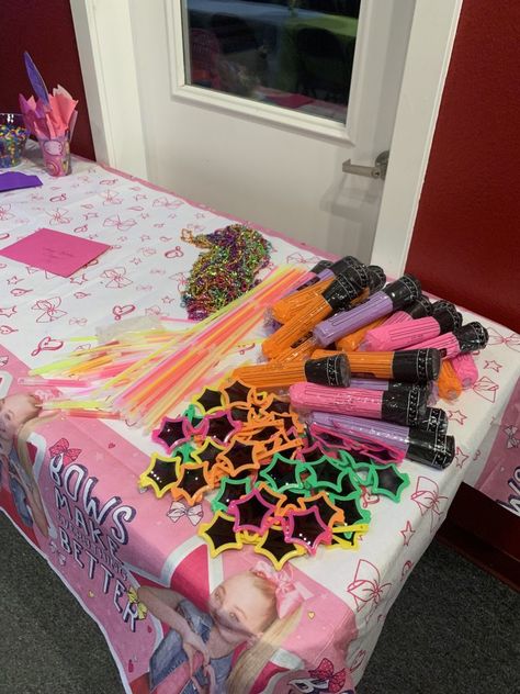 Jojo Siwa Party Food, Jojo Siwa Party Favors, Jojo Siwa Party Ideas, Jojo Birthday Party Ideas, Jo Jo Siwa Party Ideas Decorations, Jojo Siwa Birthday Party Ideas Decoration, Jojo Siwa Birthday Party Ideas Cakes, Jo Jo Siwa Party Ideas, Jo Jo Siwa Cake