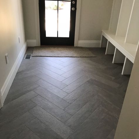 Porcelain Tile Floor Mudroom, Entryway Vinyl Flooring, Chevron Tile Entryway, Entryway Flooring Tile, Mudroom Ideas Entryway Flooring, Laundryroom Tile Floor Ideas, Entrance Ceramic Floor, Entrance Way Tile Floor, Home Office Tile Floor