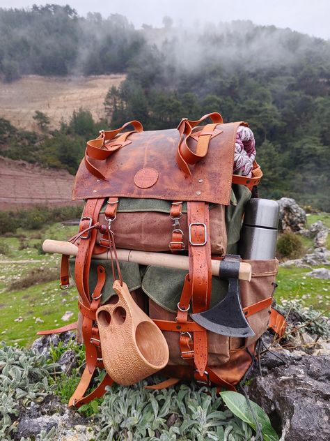 Camping Inside, Hunting Aesthetic, Bushcraft Backpack, Backpack For Travel, Digital Payment, Backpack Camping, Adventure Bags, Retro Backpack, Backpack Hiking