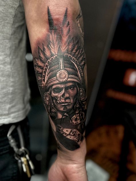 B&G Tattoo Peru Flag Tattoo, Inca Warrior Tattoo, Condor Tattoo Design Inca, Peruvian Tattoo Ideas For Men, Inca Tattoo Ecuador, Molon Lave Warriors Tattoo, Inca Tattoo Peruvian, Peruvian Tattoo Ideas, Gio Tattoo