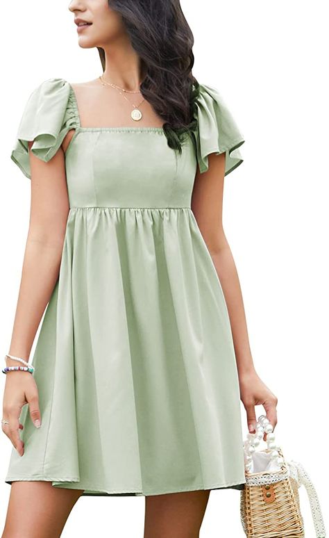 Flowy Dress Short, Trendy Outfits Inspiration, Short Frocks, Mini Frock, Square Neckline Dress, Green Clothing, Simple Frocks, Frock Fashion, Short Dress Styles