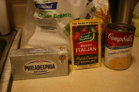 Crockpot Italian Chicken, Crockpot Italian, Italian Chicken Crockpot, Zesty Italian Dressing, Crock Pot Recipes, Italian Chicken, Italian Dressing, Crock Pot Cooking, Ww Recipes