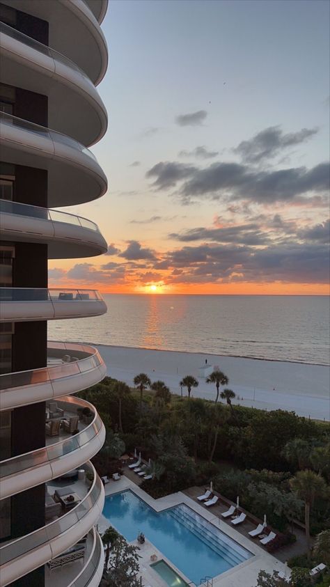 Miami Luxury Apartment, Miami Condo Aesthetic, Miami Apartment Aesthetic, Miami Beach Aesthetic, Condo View, Miami View, Miami Beach Penthouse, Miami Beach Apartment, Miami Penthouse