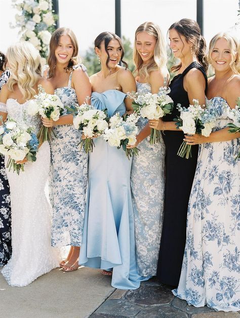 Looking for mismatched blue bridesmaid dresses? This bridal party teaches us how its done by seamlessly mixing shades of blue as different patterns! Head to the Style Me Pretty gallery for even more inspo.Photography: Erin Wilson Photography (http://erinwilsonphotography.com) Mismatched Blue Bridesmaid Dresses, Mixed Bridesmaid Dresses, Arkansas Mountains, Mismatched Bridesmaid Dresses Blue, Patterned Bridesmaid, Erin Wilson, Patterned Bridesmaid Dresses, Blue And White Wedding, Floral Bridesmaid Dresses