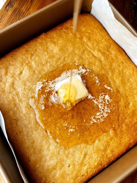 My world famous corn free cornbread, this gluten free recipe is perfect for those who have food allergies but want a classic dish reinvented. Corn Free Cornbread, Paleo Cornbread, Gluten Free Cornbread Recipe, Corn Free Recipes, Cornbread Stuffing Recipes, Cornbread With Corn, Gluten Free Cornbread, No Gluten, Gluten Free Recipe