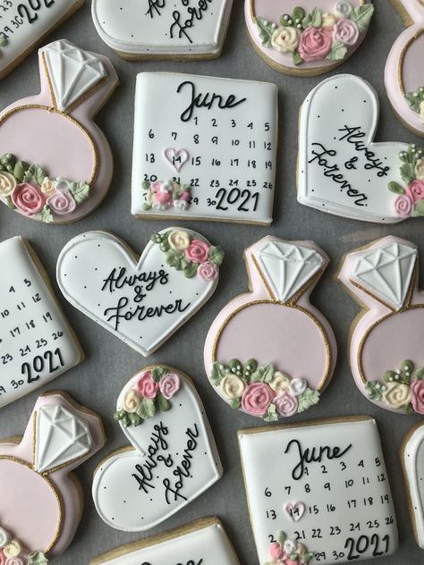 Wedding Cookies Decorated, Engagement Party Ideas, Wedding Shower Cookies, Bouquet Cake, Anniversary Cookies, Engagement Cookies, Bridal Cookies, Wedding Cake Cookies, Bridal Shower Inspo