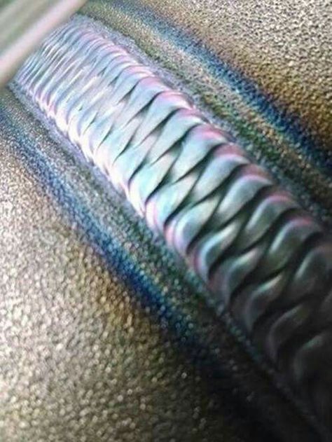 Unbelievable TIG weld on cast. Looks like a braid. Beautiful! Welding Certification, Shielded Metal Arc Welding, Welding Training, Welding Jobs, Welding Tips, Welding Process, Welding And Fabrication, Arc Welding, Welding Table