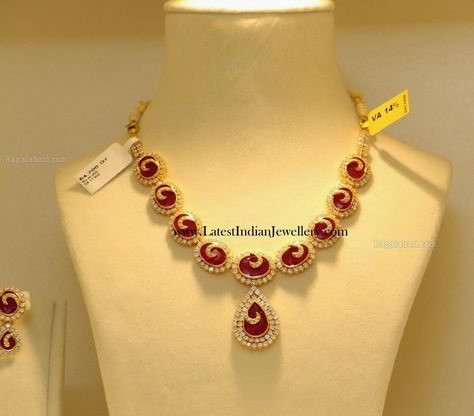 Latest Ruby Necklace Designs, Ruby Necklace Designs, Ruby Jewelry Necklaces, 22 Carat Gold Jewellery, Latest Indian Jewellery, Gold Temple Jewellery, Gold Earrings Models, Beautiful Gold Necklaces, Gold Jewelry Simple Necklace