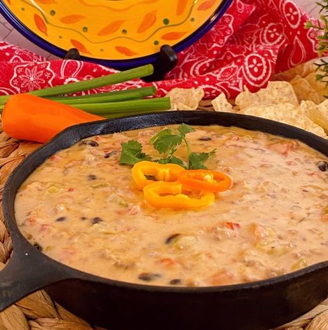 A quick and easy Skillet Stove Top Queso Dip loaded with ground beef, velveeta cheese, Rotel, green chilies, and black beans! It's the perfect dip with Big Flavor for the Queso Lover's at your Nest! Rotel Queso, Authentic Chicken Tortilla Soup, Cowboy Queso, Queso Dip Velveeta, Bean Cheese Dip, Chicken Cheese Dip, Slow Cooker Chicken Tortilla Soup, Cottage Cheese Dips, Cheese Dips