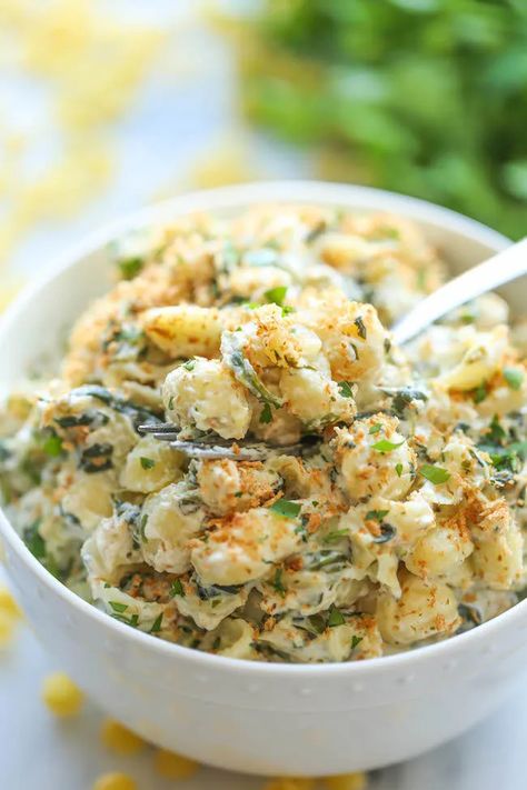 Artichoke Mac And Cheese, Fancy Mac And Cheese, Artichoke Recipes, Spinach Artichoke Dip, Artichoke Dip, Spinach Artichoke, Macaroni Cheese, Vegetarian Meals, Meatless Meals