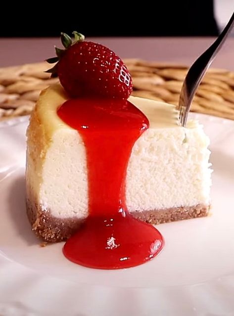 The Easiest New York Cheesecake Recipe | No Water Bath New York Cheesecake No Water Bath, Water Bath Cheesecake Recipe, Easy Cheesecake Recipes No Water Bath, Easy New York Cheesecake, No Water Bath Cheesecake, Cheesecake Without Water Bath, Cheesecake Recipes No Water Bath, Best Baked Cheesecake Recipe, Home Made Cheesecake