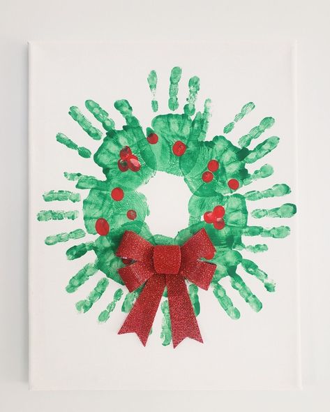 Christmas Wreath Toddler Craft, Christmas Handprint Wreath, Wreath Handprint Craft, Toddler Christmas Wreath Craft, Handprint Wreath Craft, Christmas Wreath Crafts For Toddlers, Toddler Wreath Craft, Handprint Wreath Preschool, Preschool Wreath Craft