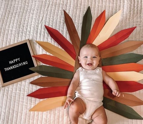 Thanksgiving Baby Photoshoot Ideas, Thanksgiving Pictures Baby, Baby Thanksgiving Pictures, Thanksgiving Photoshoot Ideas, Thanksgiving Baby Pictures, Baby Holiday Pictures, Holiday Baby Pictures, 3 Month Old Baby Pictures, Baby Holiday Photos