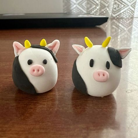 Clay Craft Date Ideas, Cow Made Out Of Clay, Easy Clay Date Ideas, Cute Clay Date Ideas, Air Dry Clay Animals Tutorials, Mini Clay Animals Easy, Clay Date Night Ideas, Playdough Creations Ideas, Clay Crafts Cow