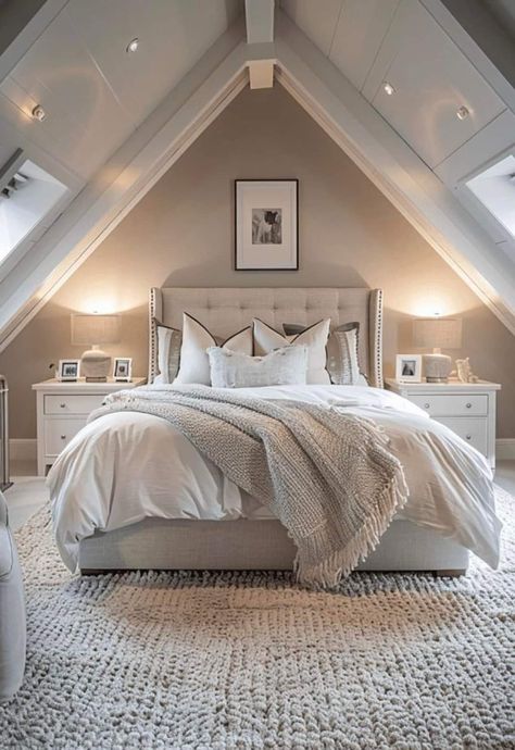 Bedroom Pitched Ceiling, Cosy Attic Bedroom, Low Attic Bedroom Ideas, Modern Bedroom Ceiling Design, Bonus Room Bedroom Ideas, Cute Attic Bedroom Ideas, Loft Bedroom Ideas Sloped Ceiling, Finished Attic Ideas, Attic Bedroom Ideas Angled Ceilings