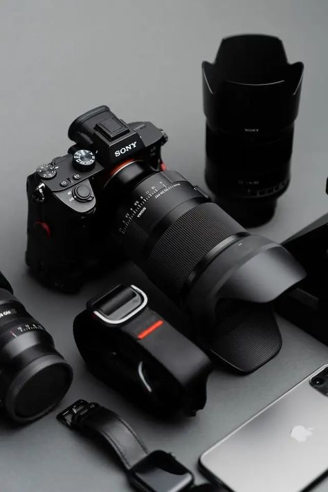 Sony Dslr Camera, Kamera Dslr, Film Camera Photography, Nikon Dslr Camera, 3d Camera, Camera Wallpaper, Best Dslr, Full Frame Camera, Professional Camera