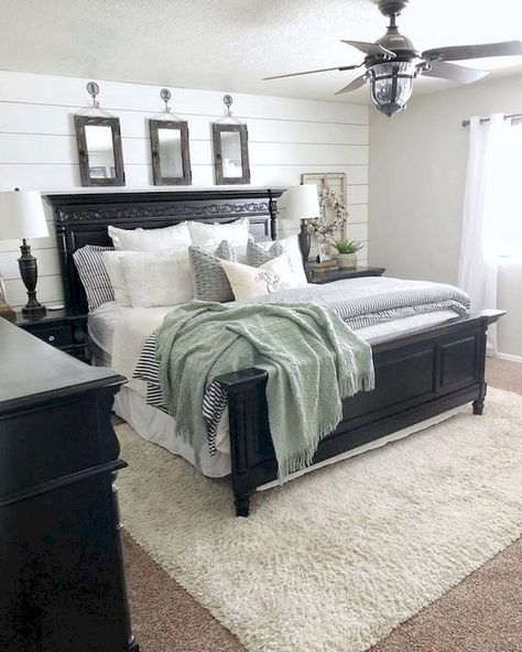 Modern Farmhouse Bedroom Decor, Farmhouse Style Bedroom Decor, Modern Farmhouse Style Bedroom, Design Ložnic, Farmhouse Bedroom Decor Ideas, Farmhouse Style Bedrooms, Modern Farmhouse Bedroom, Farmhouse Master, Bedrooms Decor