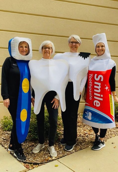 Halloween night in this group costume from Hauntlook #halloween #costume #group Dentist Trunk Or Treat, Dental Assistant Halloween Costume, Dental Halloween Costumes, Toothbrush Costume, Dental Office Halloween Costumes, Karnevalove Masky, Halloween Costumes For Big Boy, Office Halloween Costumes