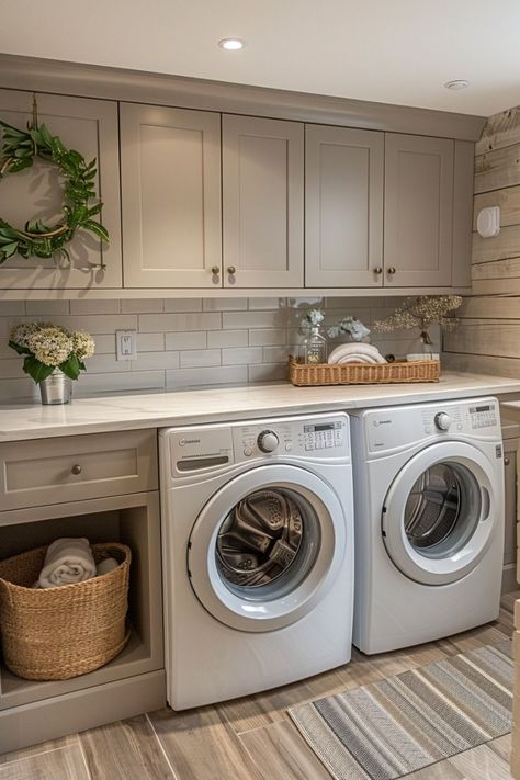 Elegant Laundry Room, Utility Room Designs, Pantry Laundry Room, Pantry Laundry, Basement Laundry Room, Dream Laundry Room, Basement Laundry, Laundry Room Closet, Laundry Room Layouts