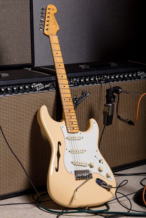 Guitar Brands, Guitar Beginner, Learning Guitar, Stratocaster Guitar, Fender Electric Guitar, Eric Johnson, Best Guitar, Guitar Obsession, Telecaster Guitar