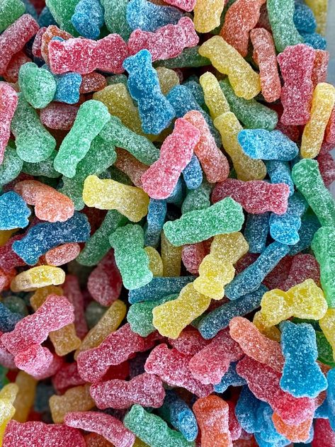 Candy Pics Aesthetic, Sour Candy Aesthetic, Sour Patches, Sour Gummy Candy, Sour Food, Candy Gummies, Candy Sour, Sour Candies, Sour Gummies