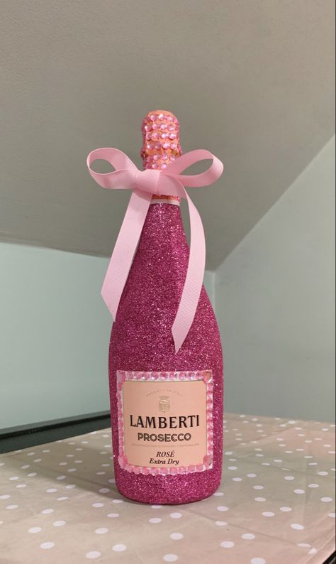 champagne bottle, glitter, pink, rhinestones, 21st birthday, gift idea, diy Glitter Bottle Diy, Bottle With Glitter, Alcohol Bottle Decorations, Glitter Champagne Bottles, Custom Champagne Bottle, 21st Birthday Presents, Personalized Wine Bottles, Glitter Champagne, Glitter Bottle