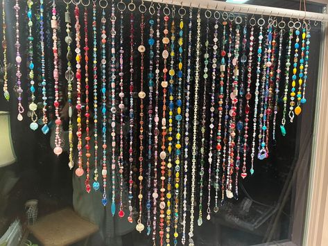 Glass Art Bead Hanging Screen Dun Catcher Window Valances - Etsy Beaded Curtain Pattern, Mobile Hanging Ideas, Beaded Curtains Window, Glass Beads Crafts, Beaded Curtains Diy, Beaded Wind Chimes, Beaded Wall Art, Beaded Suncatchers, Window Beads