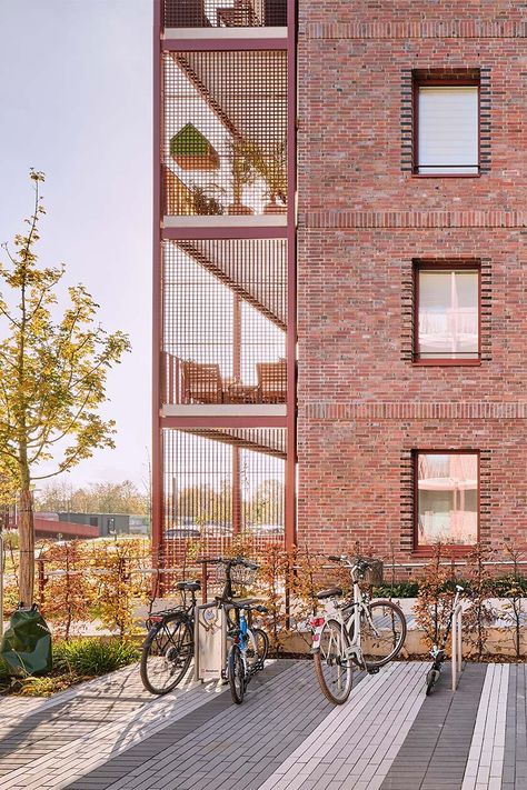 Social Housing Architecture, Collective Housing, Urban Housing, Brick Architecture, Apartment Architecture, Social Housing, Brick Facade, Architecture Rendering, Brick Building