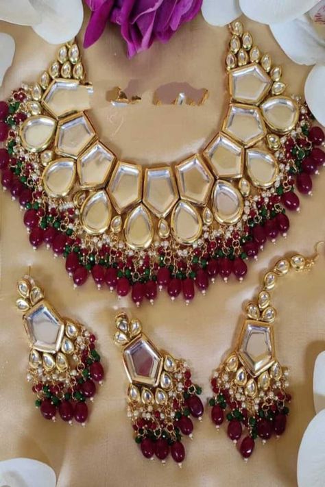 Designer Necklace Gold and Silver Plated Indian Jewelry gift for her Color : Various Material : Metal Sale For : (1 Piece) Collection : Antique Set of Necklace & Earrings " if any thing is out of stock, feel free to message us " #bridal #wedding #Necklace #Ear_ring #Jewelry #Wedding_Wear #Bridal_wear #Banarasi #Silk #gifts #her #wedding_Ideas #Bridal_Ideas #Designer #Gold Kundan Jewellery For Lehenga, Bridal Kundan Jewellery Set Gold, Latest Kundan Jewellery Necklace Set, Kundan Jewellery Set Royals, Nakles Set Design, Latest Indian Bridal Jewelry Sets, Bridal Jewellery Indian Kundan, Kundan Jewellery Set Simple, Bridal Kundan Jewellery Set