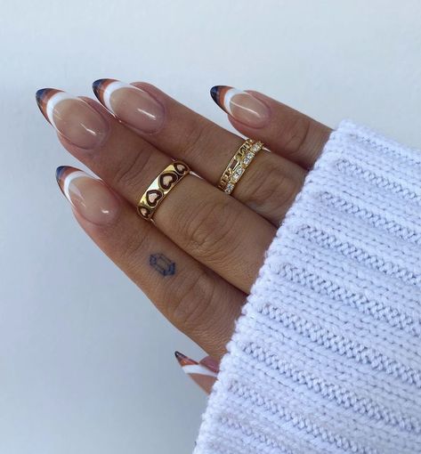 Half French Tip Nails, Finger Nails, Tip Nails, Fall Nail Art, Make Me Up, Fall Nail, French Tip Nails, Girly Stuff, Nails Ideas