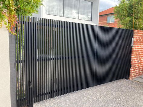 Aluminium Batten Fence, Aluminium Gates Design, Front Gate Design Modern Steel, Batten Fence, Aluminum Fence Gate, Modern Gate Design, Modern Steel Gate Design, Pagar Modern, Steel Gates