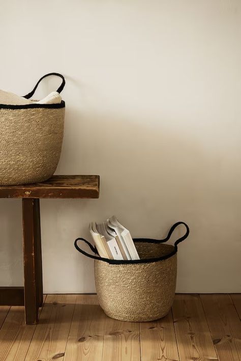 New Arrivals H&M Home - Latest Interior Trends | H&M GB Seagrass Storage Baskets, College Dorm Essentials, New Interior Design, Round Storage, Bathroom Outdoor, Linen Storage, H&m Home, Kids Outerwear, Interior Trend