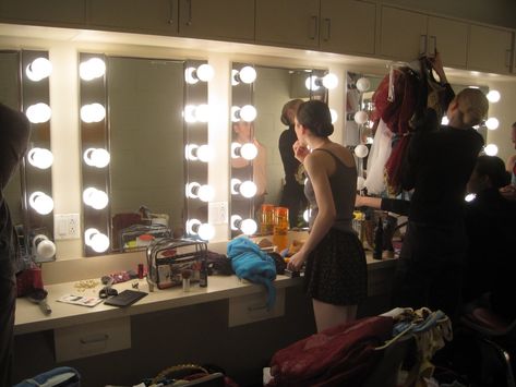 Back Stage Dressing Room, Backstage Aesthetic, Stick On Mirror, Fashion Show Backstage, Back Stage, Magic Wallet, Lighted Vanity Mirror, Theatre Life, Makeup Rooms