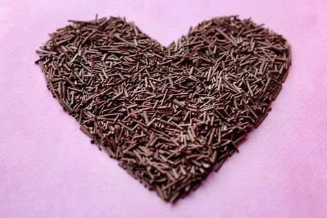 10 Totally Sensible Ways to Eat More Chocolate! Make Your Own Chocolate, Sprinkles Recipe, Homemade Pantry, Child Star, Edible Crafts, Chocolate Sprinkles, Valentines Party, Homemade Chocolate, How To Make Chocolate