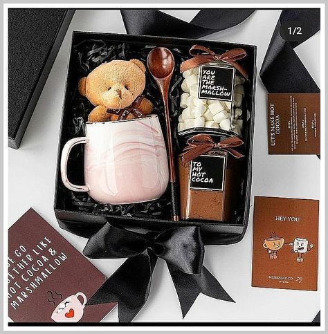 Coffee Gift Basket - Realize how smart consumers are really experiencing without drowning in all the products available. Click and find out IMMEDIATELY! Birthday Gift Box Ideas For Men, Coffee Box Gift Ideas, Giveaway Basket Ideas, Gift Box For Men Birthdays, Hot Chocolate Gift Ideas, Gift Boxes Ideas, Christmas Gift Box Ideas, Gift Box Valentines Day, Gift Basket Business